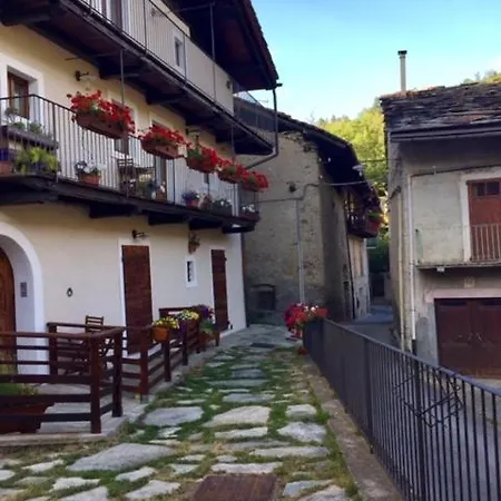 Apartamento In Bellissima Baita Ristrutturata